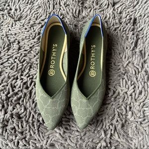 Rothy’s Safari Olive Points